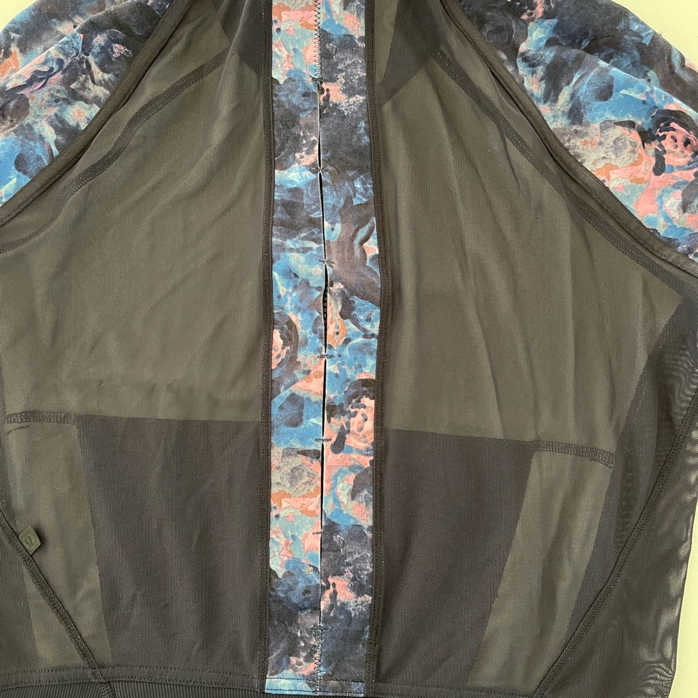 Lulu lemon zip jacket